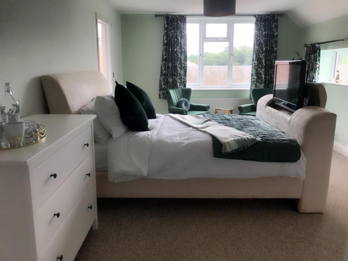 Redbrook Farm Bnb - Gateway To The New Forest Fordingbridge Exteriör bild