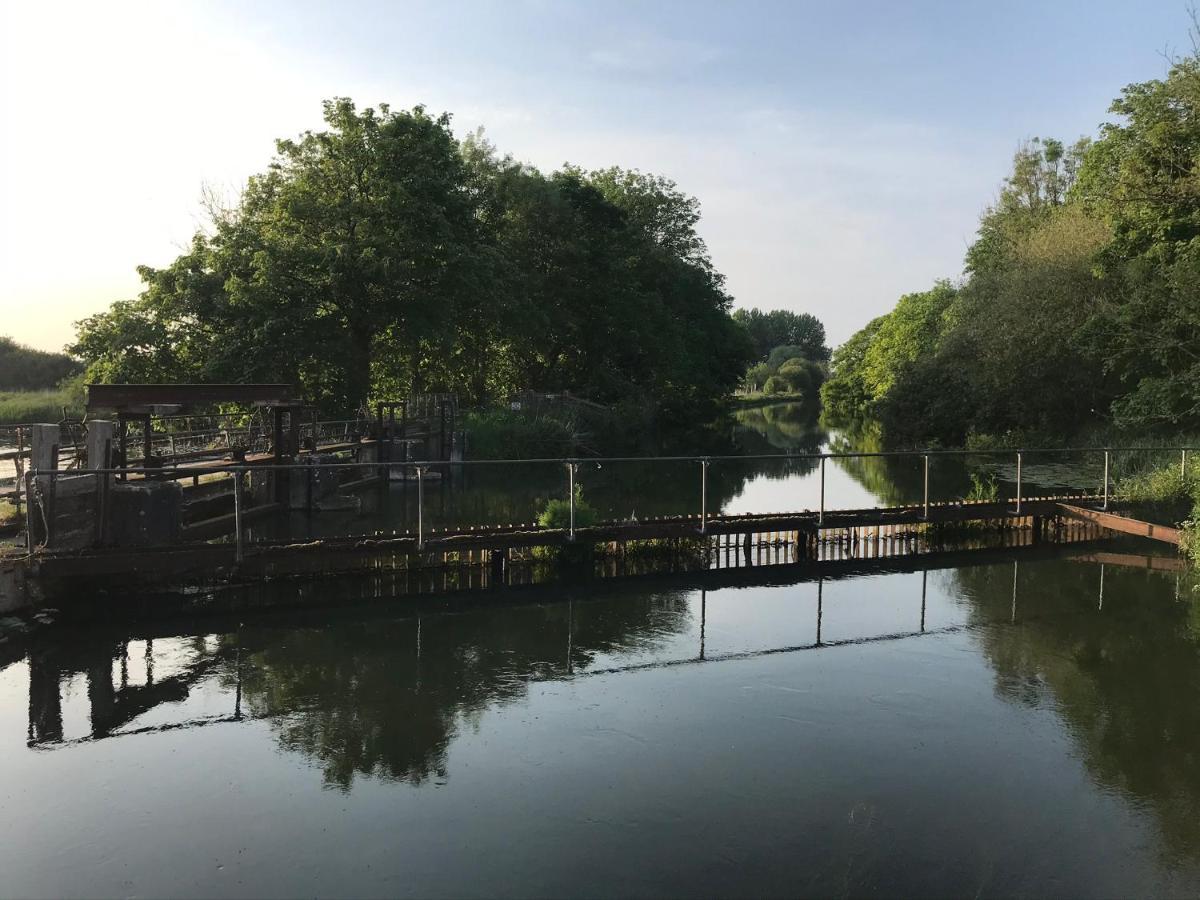 Redbrook Farm Bnb - Gateway To The New Forest Fordingbridge Exteriör bild