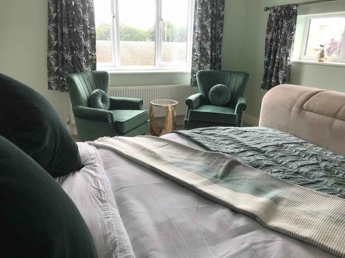 Redbrook Farm Bnb - Gateway To The New Forest Fordingbridge Exteriör bild