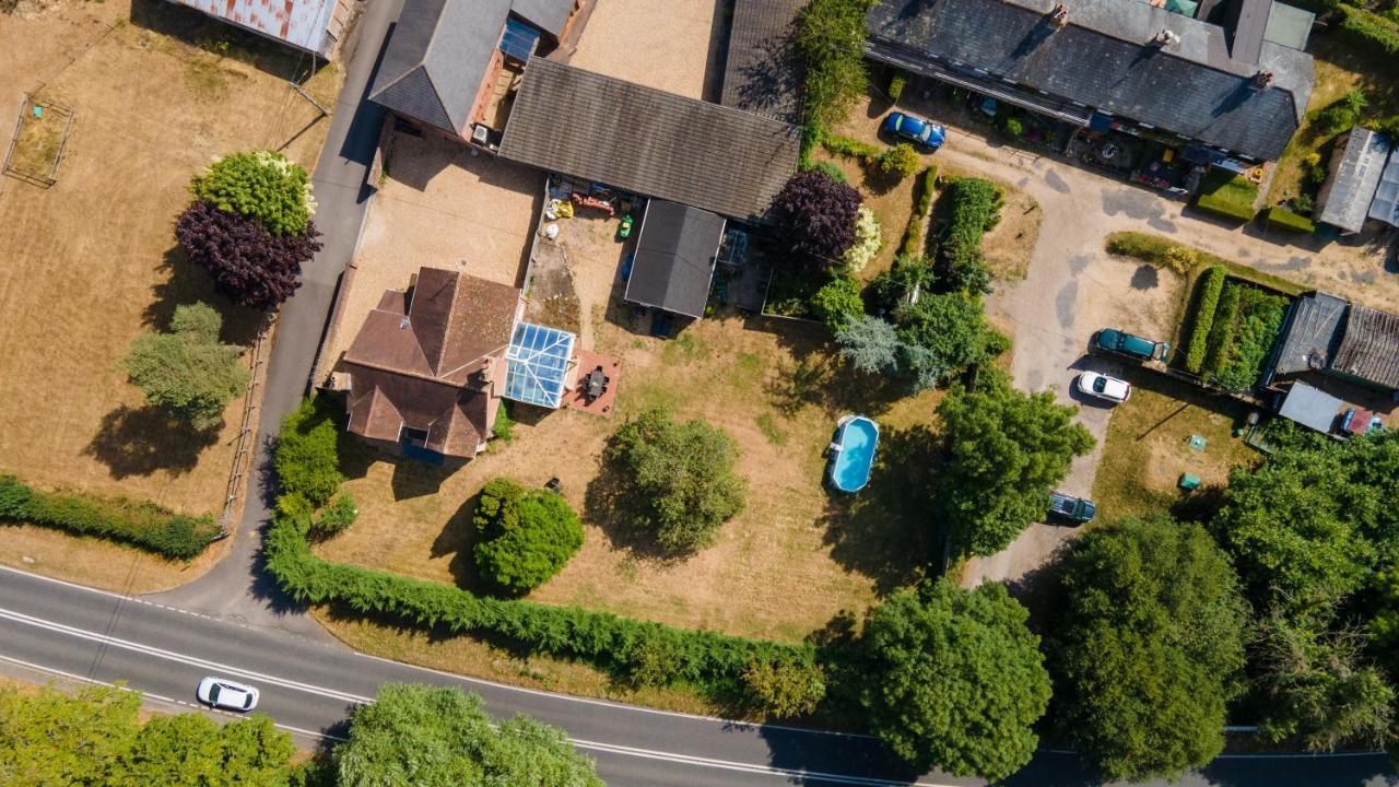 Redbrook Farm Bnb - Gateway To The New Forest Fordingbridge Exteriör bild